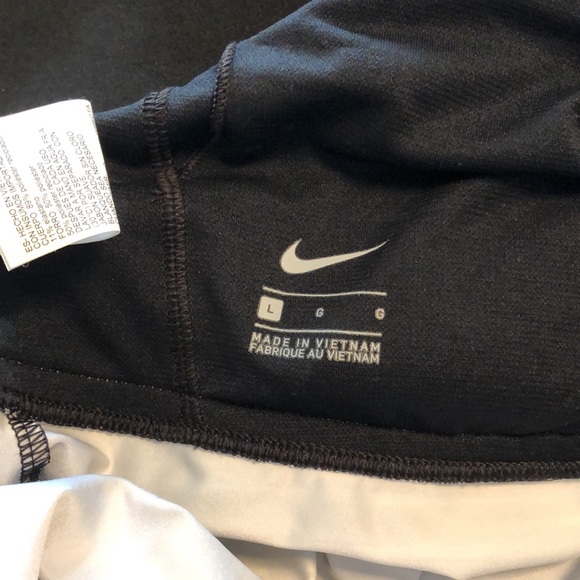 Nike Ladies Tank Top Size Lg. Black Grey White NWT - Picture 7 of 10